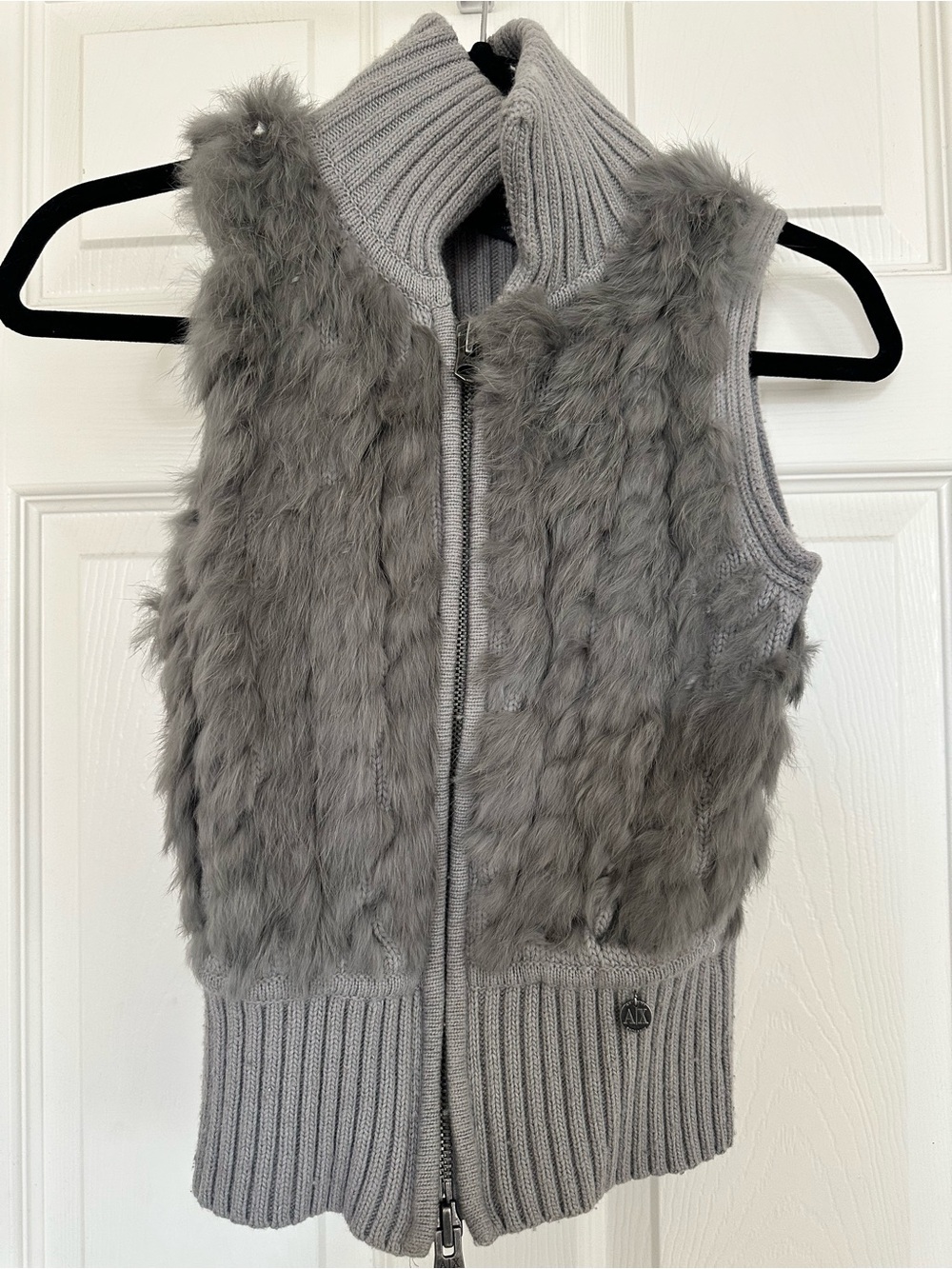 Armani Exchange XS Preowned Grey Sweater Vest with Rabbit Fur Trim